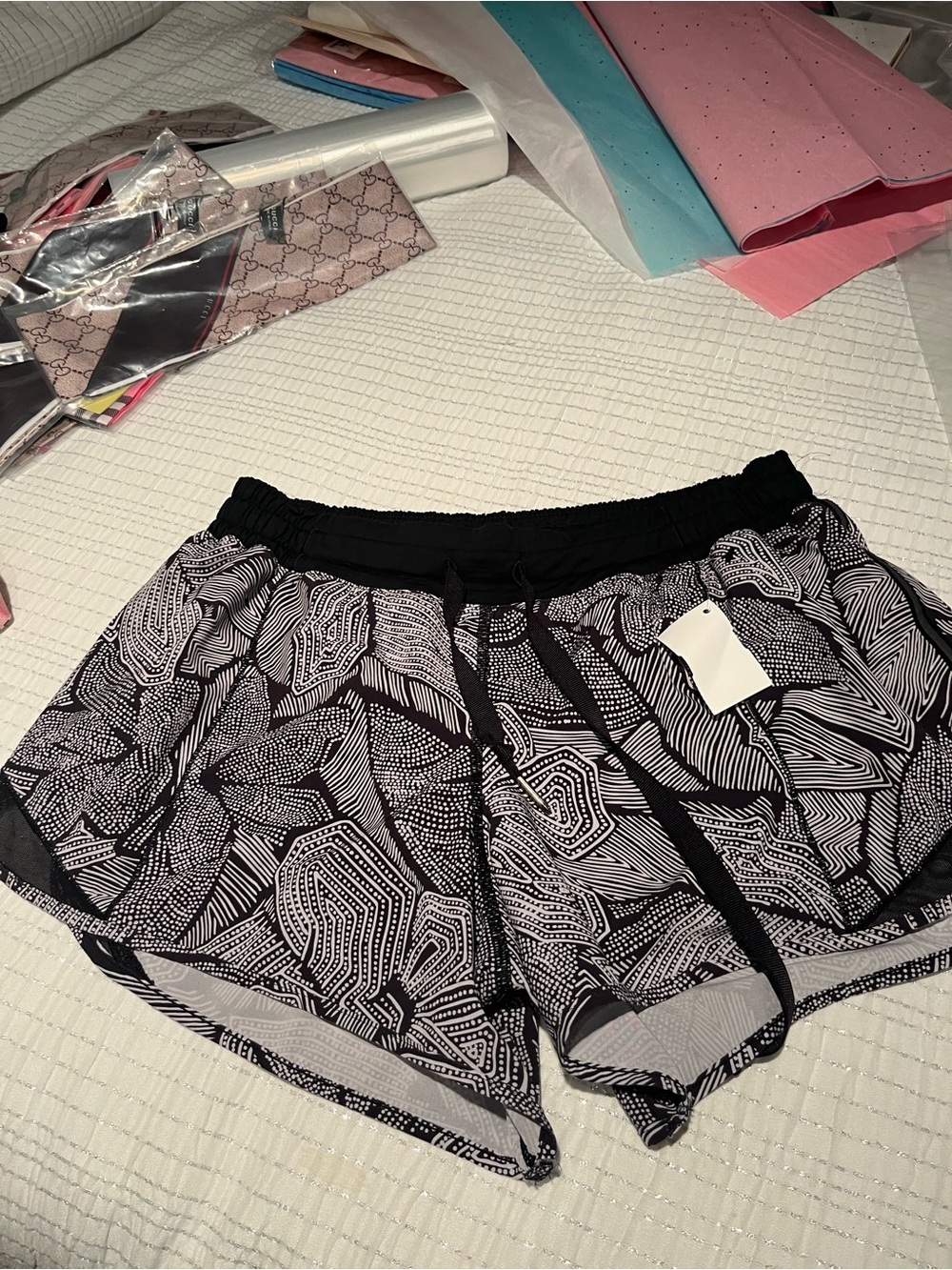 lululemon athletica Black & White Patterned Women's Athletic Shorts